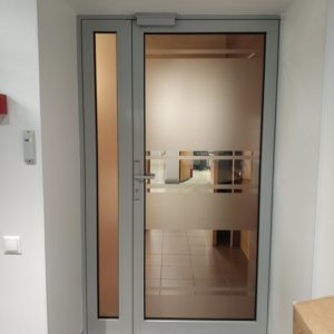 Алюминиевая дверь 1800×2000 мм. GFTD20206